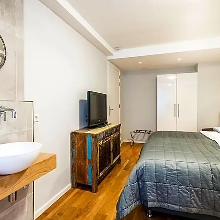 Rieteiland Bed & Breakfast Amsterdam